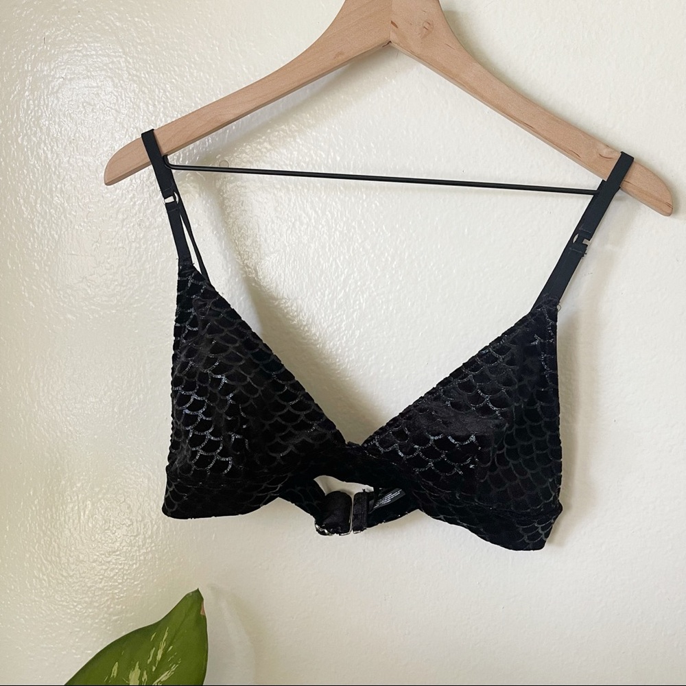 Hot Topic | Velvet Mermaid Bralette